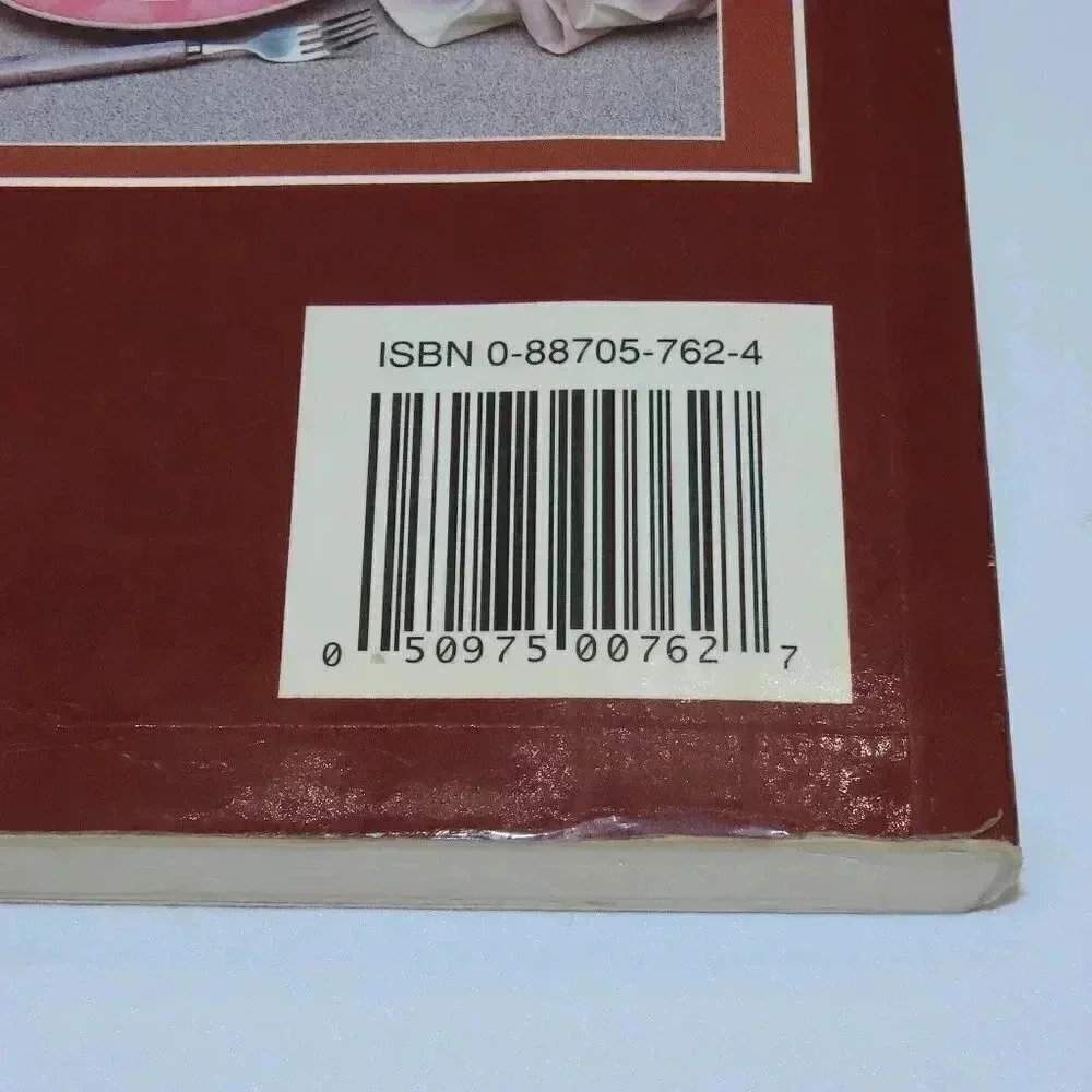 Vintage 1993 Hershey’s Chocolate Lover’s Cookbook Recipes Cookbook Baking - Picture 3 of 5